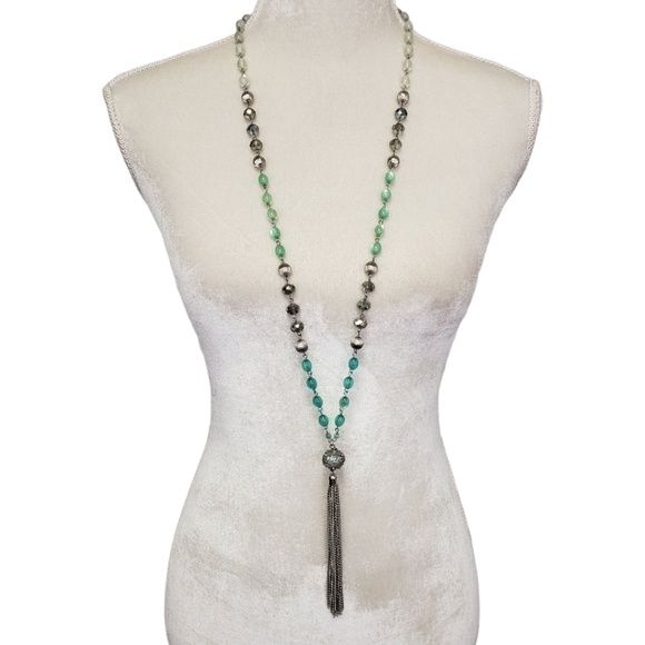 Tassle Bead Necklace NWT Safford Brand for Cracker Barrel Mint and Silver - Picture 8 of 9